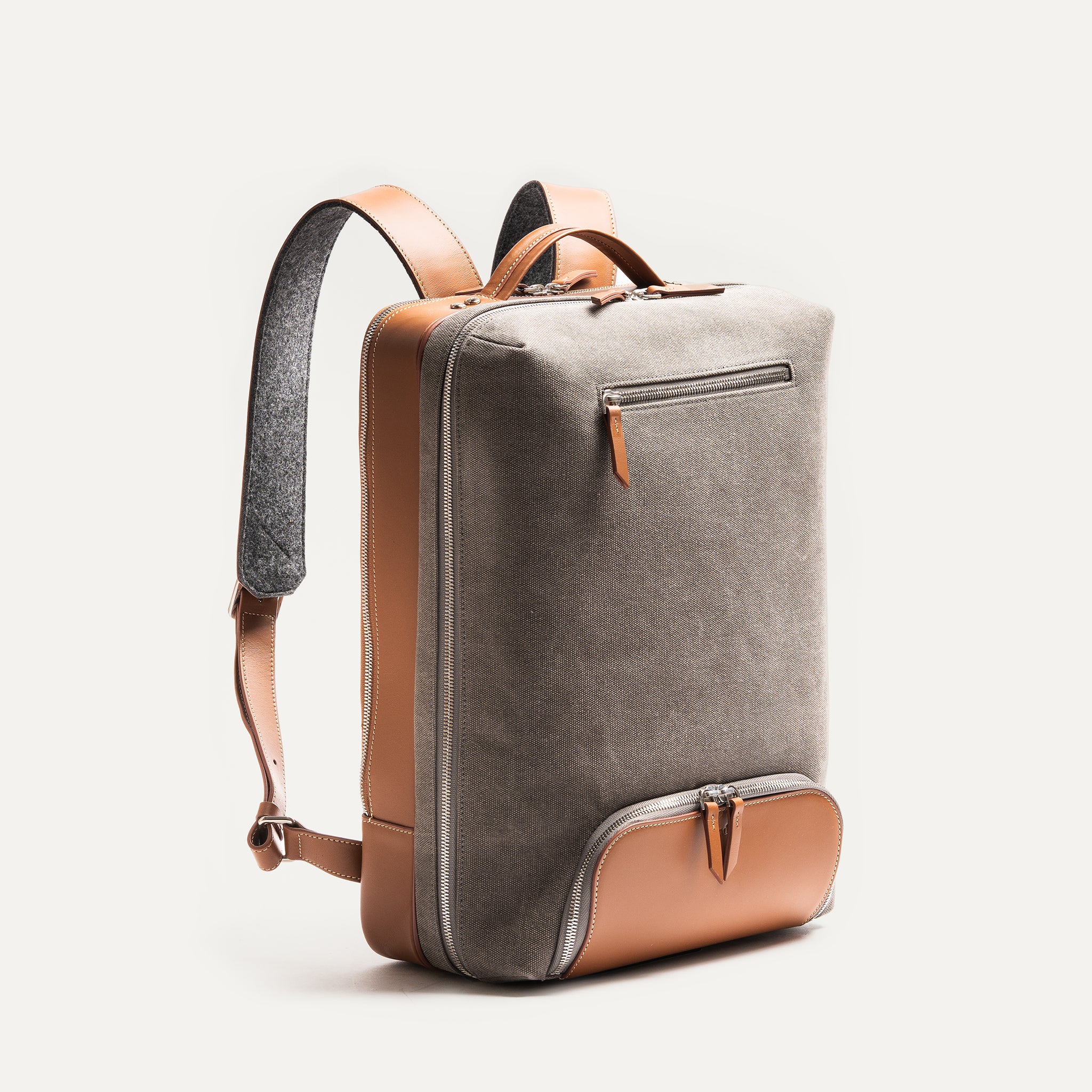 lundi 36-hour Backpack | ANTOINE Gray & Cognac