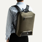 Sac à dos luxe homme en cuir parfait transporter ses affaires de travail