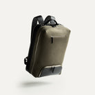 Sac à dos homme cuir noir et toile kaki au design élégant et luxueux