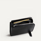 Porte feuille femme compact zippé, compartiments cartes, billets et pièce d’identité.