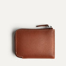 Portefeuille homme cuir grainé pleine fleur cognac au design élégant et aux fonctionnalités pratique.