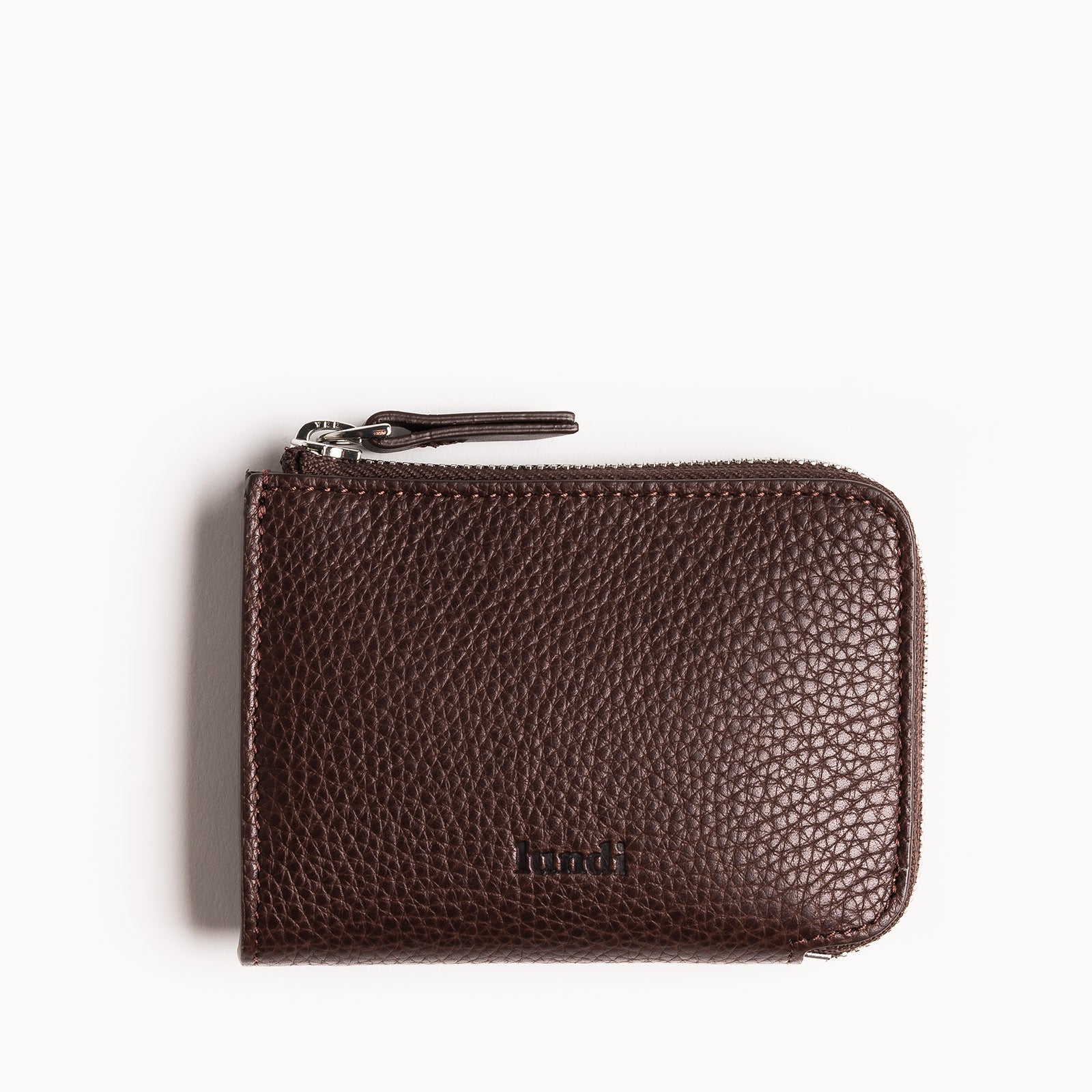 Portefeuille cuir marron Clovis - leather wallet in full-grain brown leather, compact and elegant.