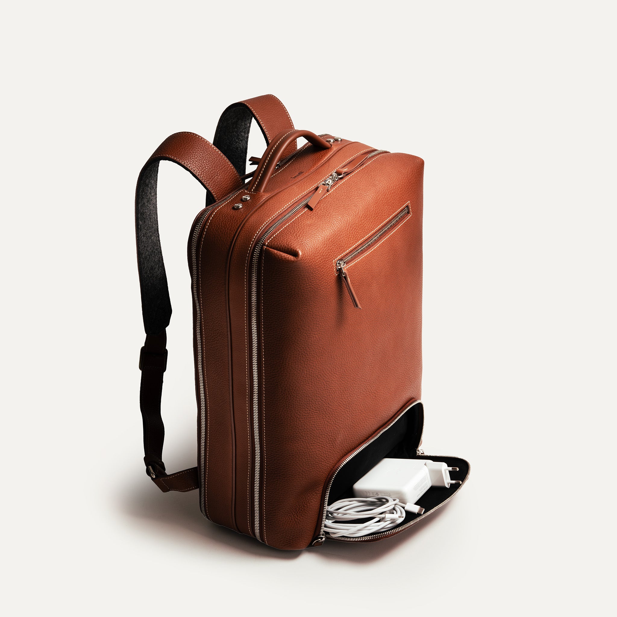 Sac à dos travail homme, poche basse astucieuse pour accessoires et chargeurs