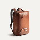 Sac à dos homme en cuir élégant, design minimaliste et fonctionnel pour le quotidien professionnel