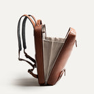 Sac à dos de voyage homme avec grande ouverture et rangements bien pensés.