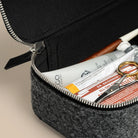 Tous vos essentiels de toilette trouveront leur place dans cette trousse de toilette