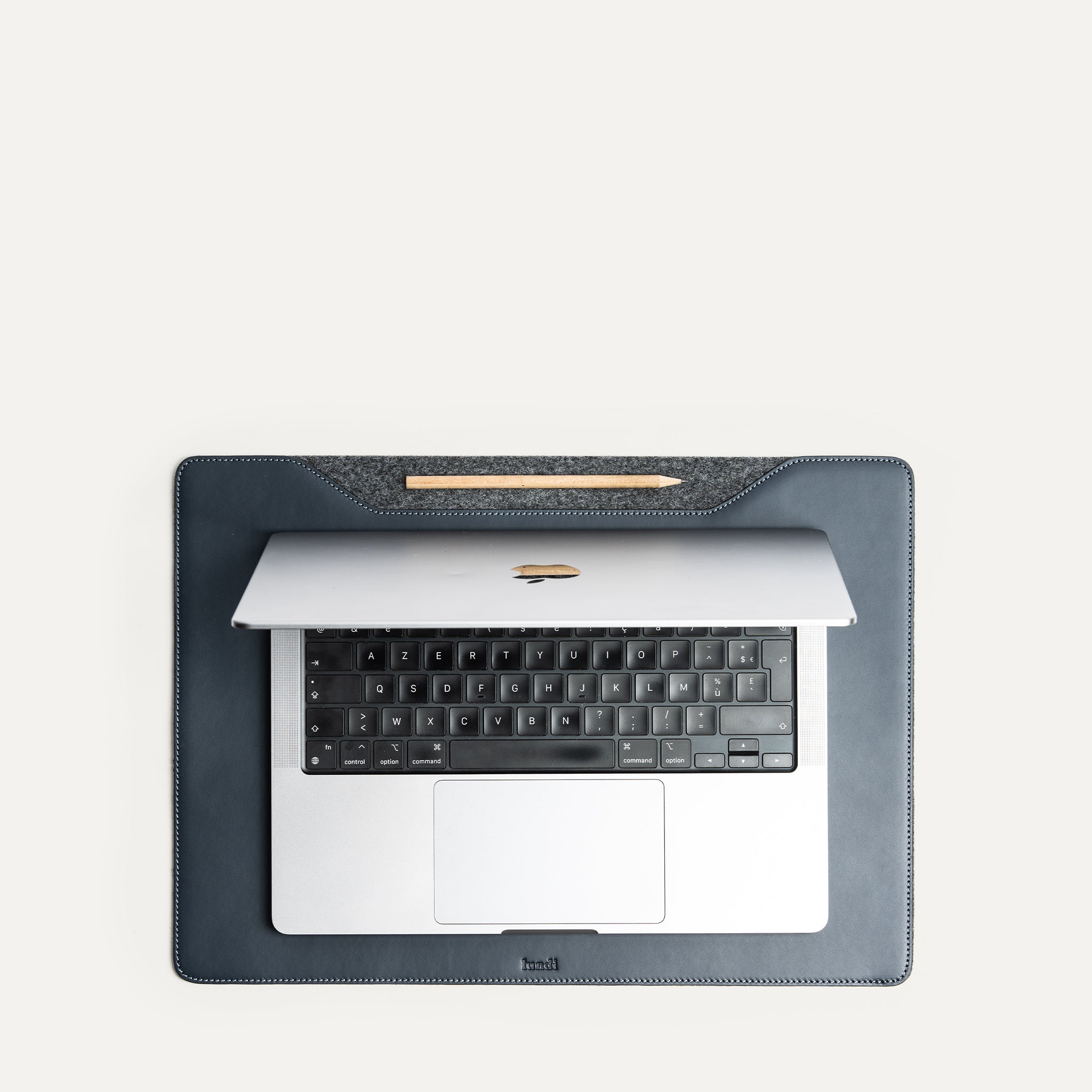Leather desk pad by lundi