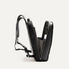 Organisation intérieure d’un sac à dos homme en cuir, compartiments fonctionnels et pratiques.