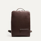 Vue arrière du meilleur sac à dos urbain homme, pratique et raffiné pensé par lundi.