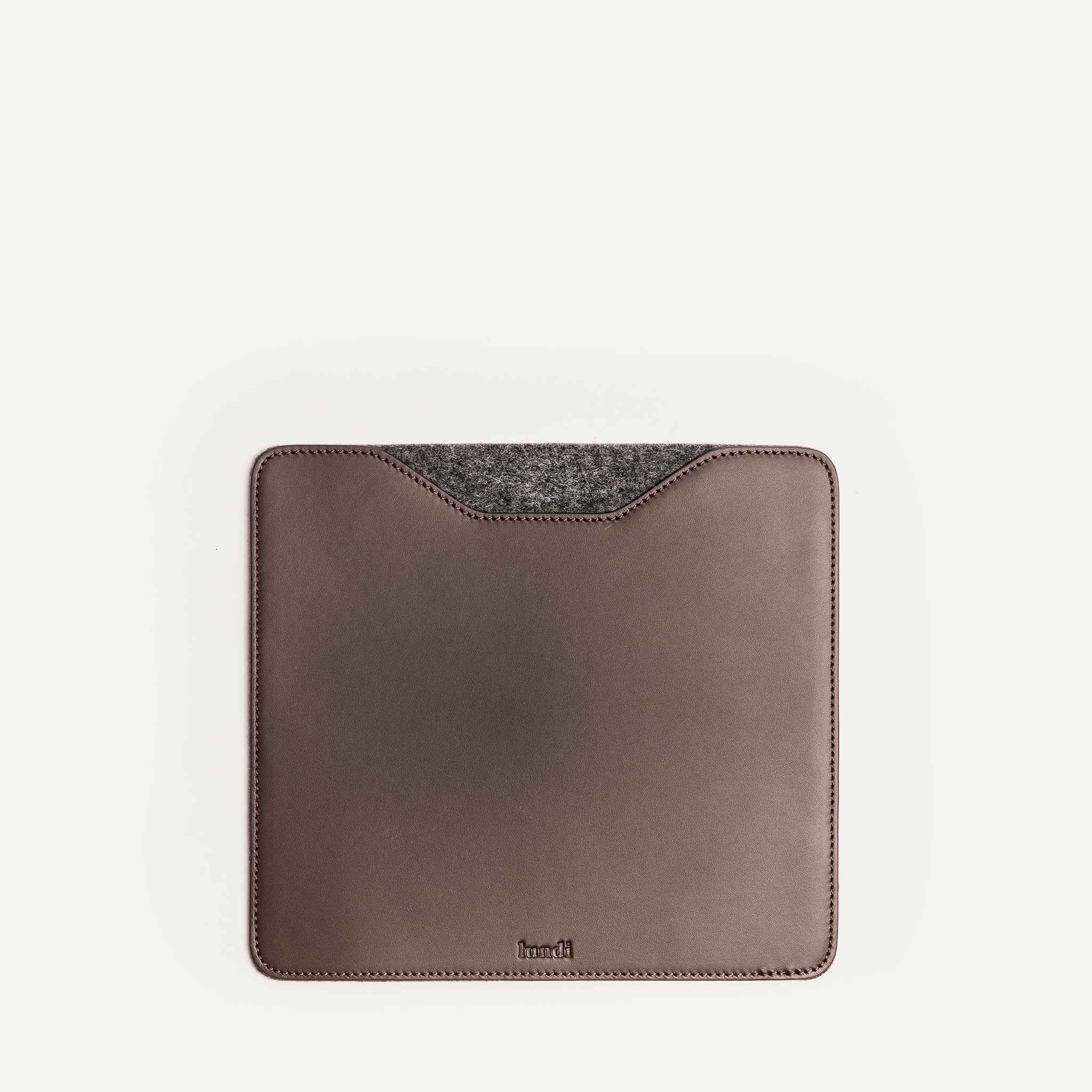 Tapis de souris minimaliste en cuir marron, modèle NINO.
