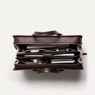 Sac cuir homme pensé pour durer, avec intérieur feutré et compartiments adaptés aux besoins du quotidien.