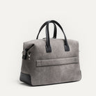 Sac de voyage pour homme AUGUSTIN conçu par lundi équipé d'un passant trolley arrière pour valise cabine.