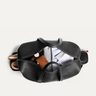 Sac de voyage cabine conçu avec deux poches extérieur facile d'accès pour ses chaussures et sa trousse de toilette et d'un grand compartiment de 30 litres.