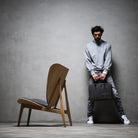 Sac homme travail, parfait pour transporter ordinateur et documents en journée professionnelle.