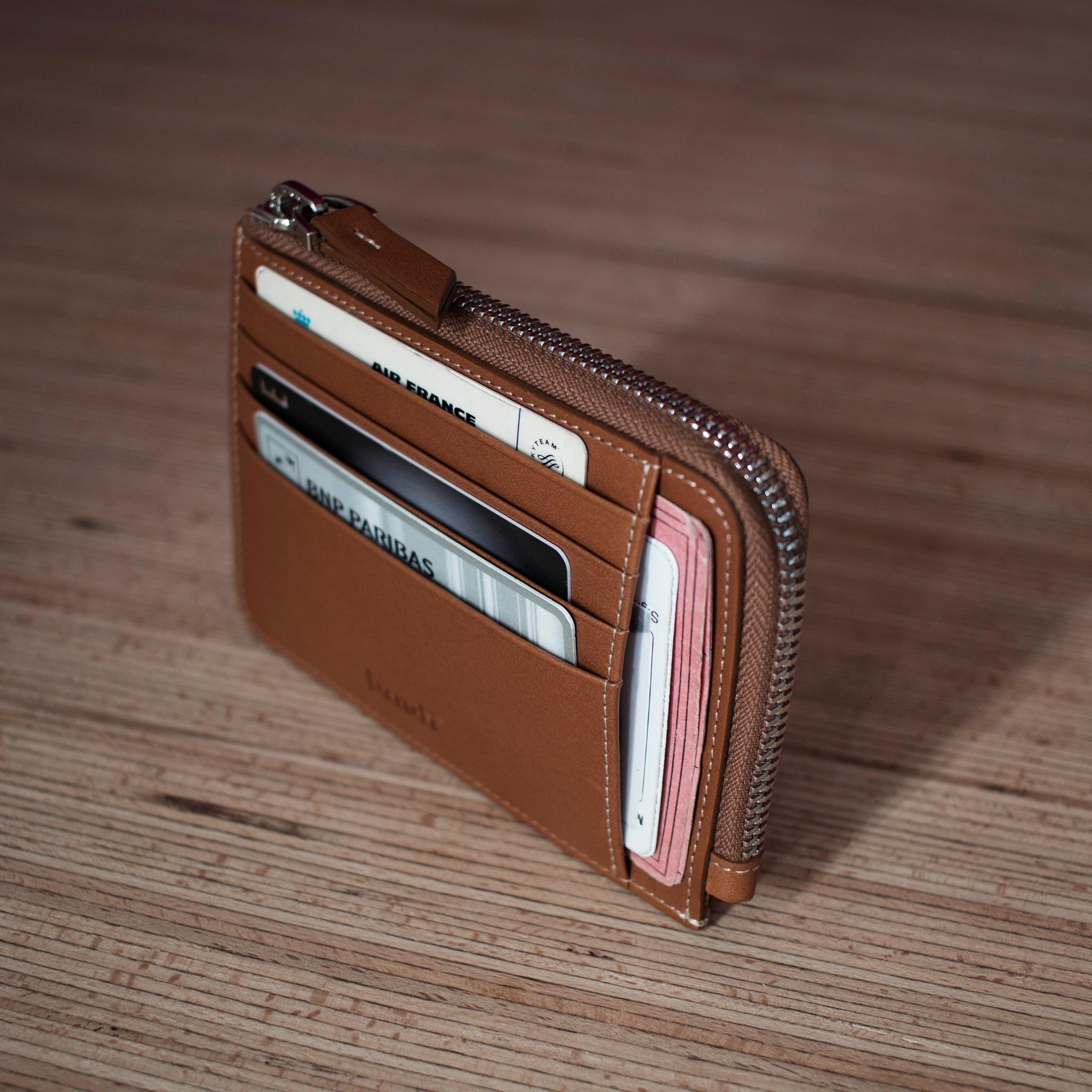 Portefeuille homme luxe- carte de crédit - permis de conduire - billet et pièce - design élégant.