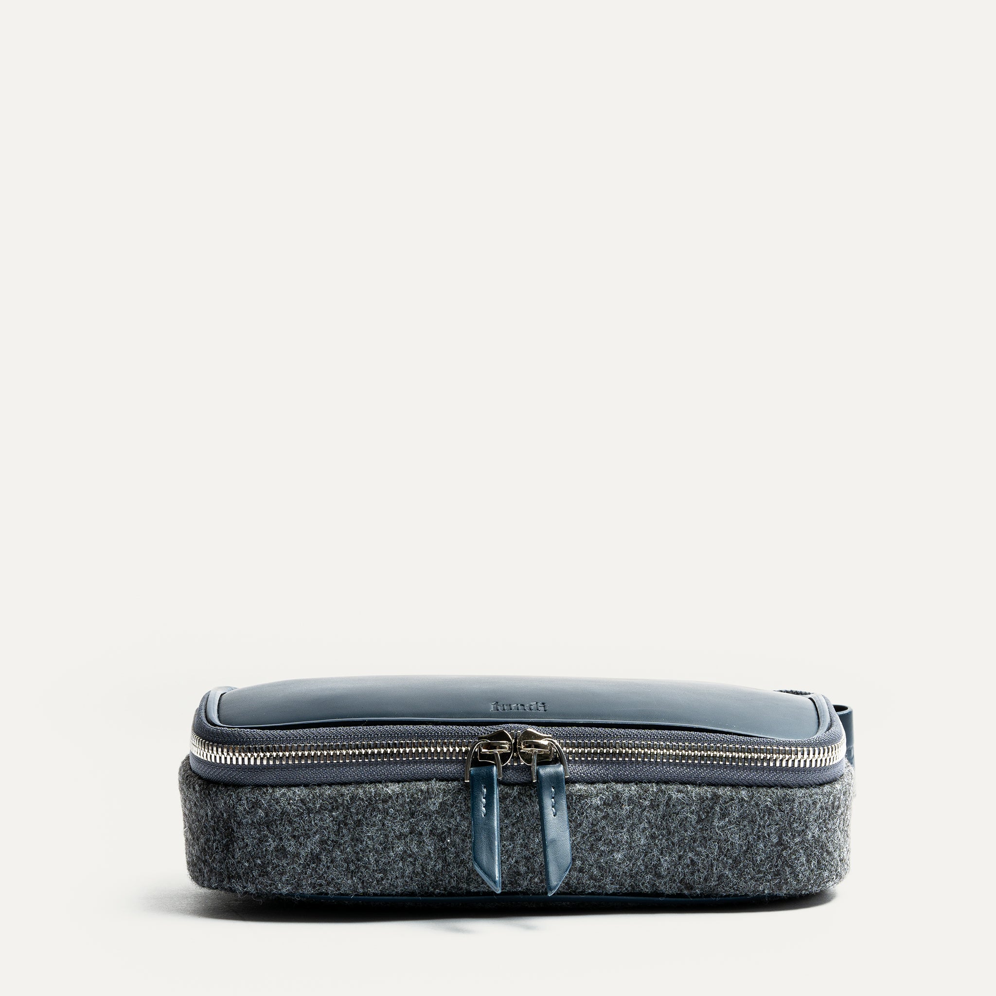 lundi Toiletry Bag | JULIET Navy