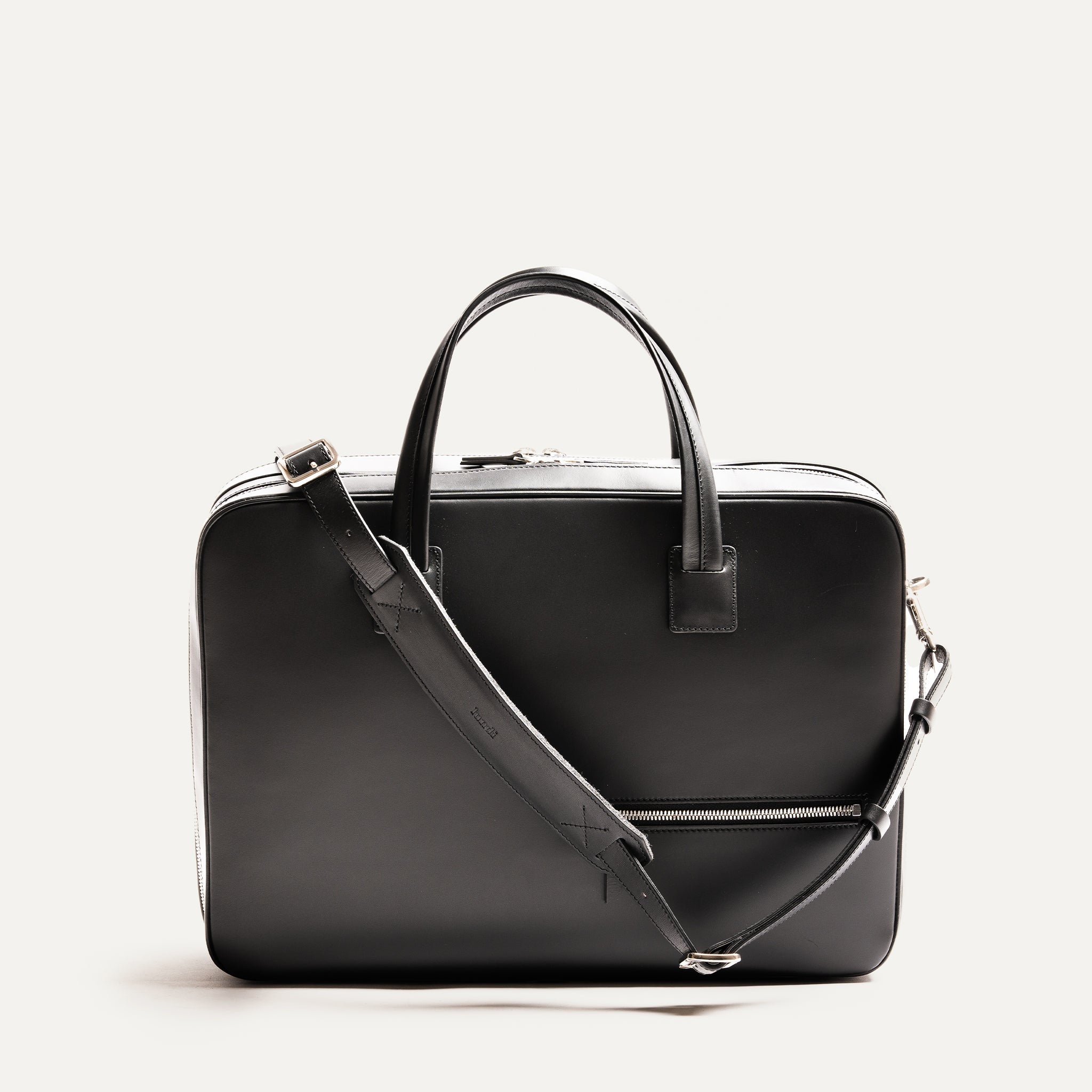 BELLECOURT - Black | Sac ordinateur 36 heures lundi en cuir lisse