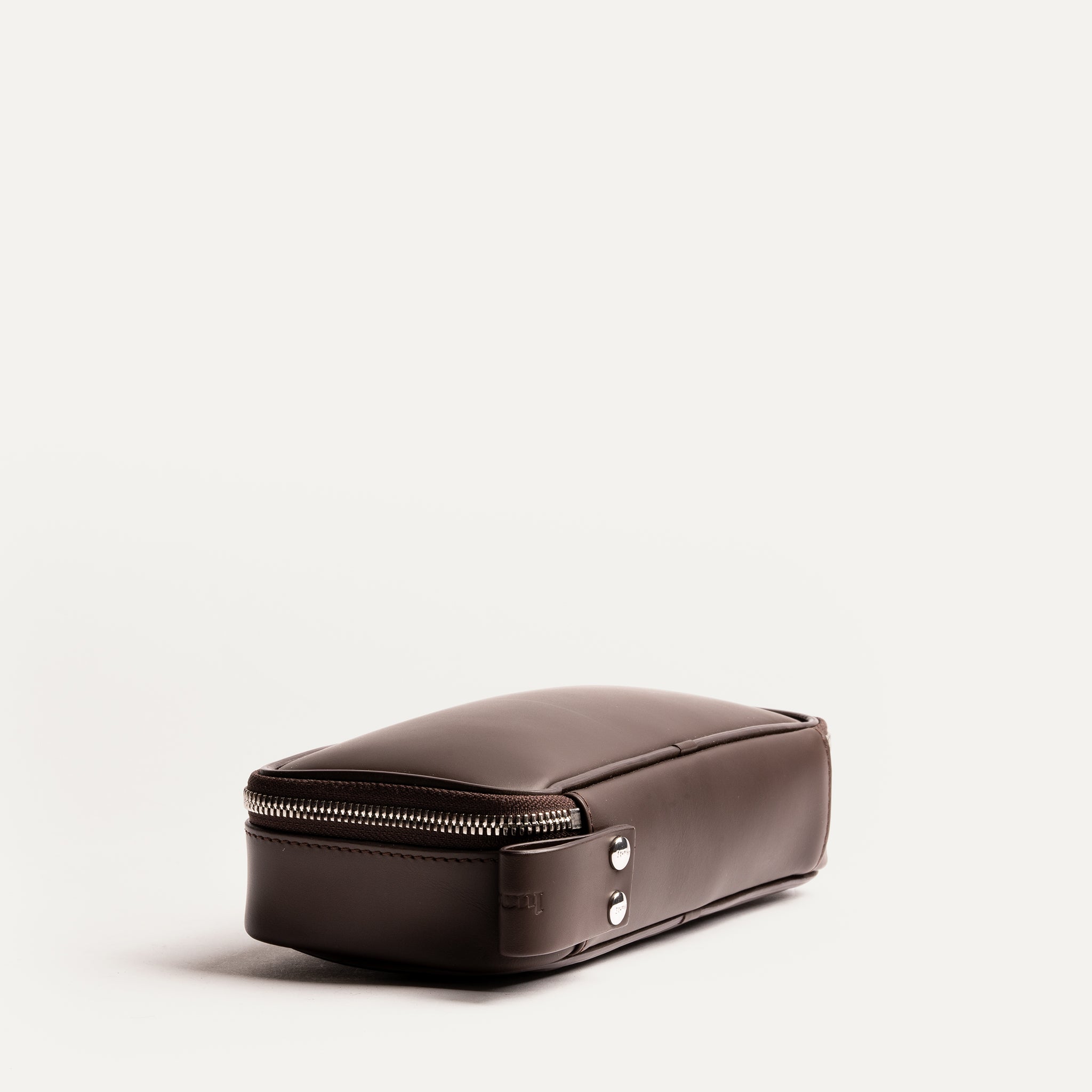 lundi Toiletry Bag | GINA Brown