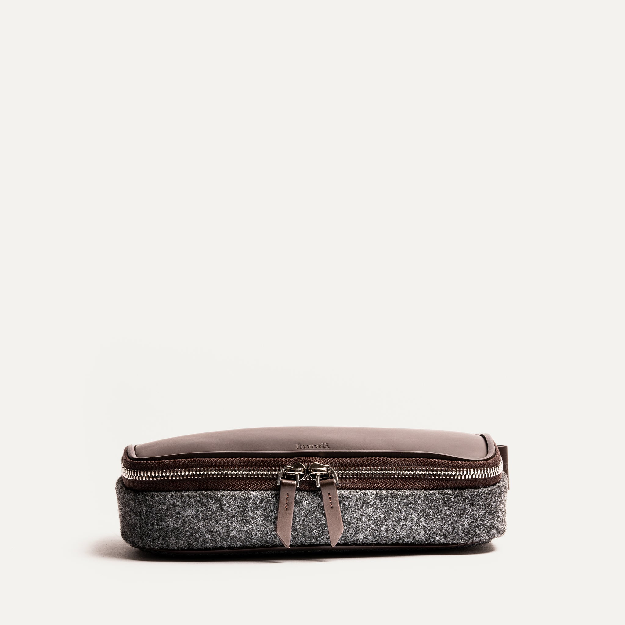 lundi Toiletry Bag | JULIET Brown