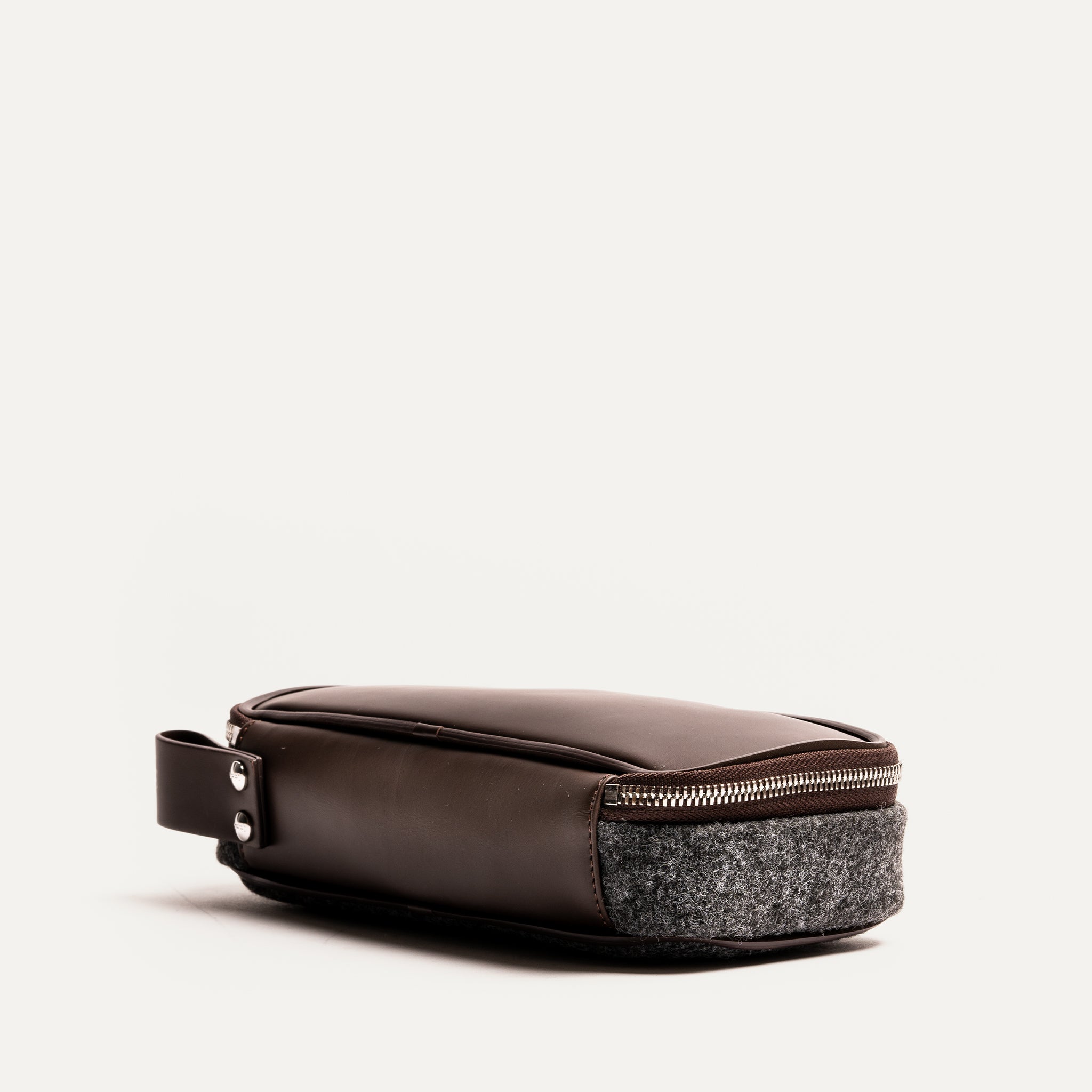 lundi Toiletry Bag | JULIET Brown