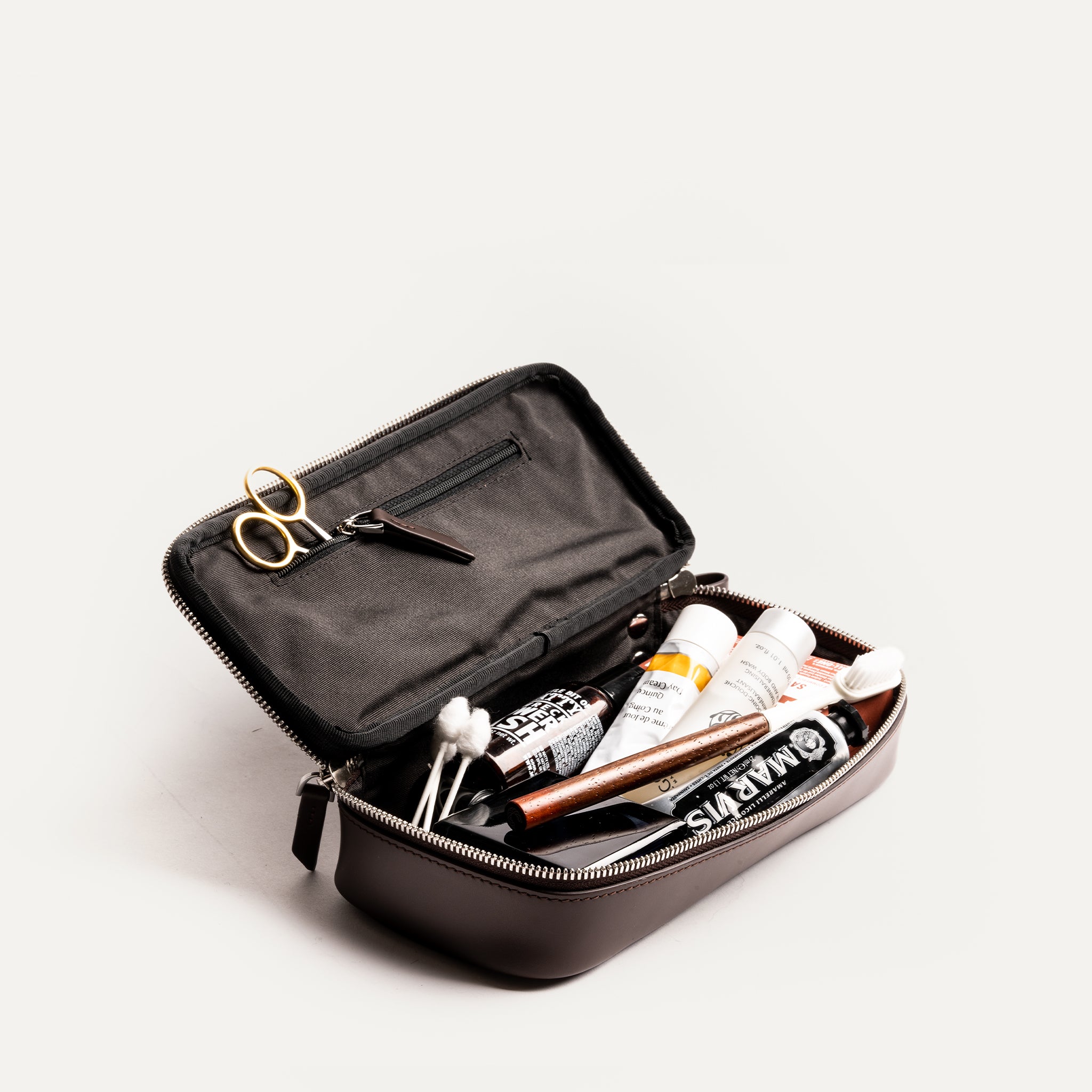 lundi Toiletry Bag | GINA Brown