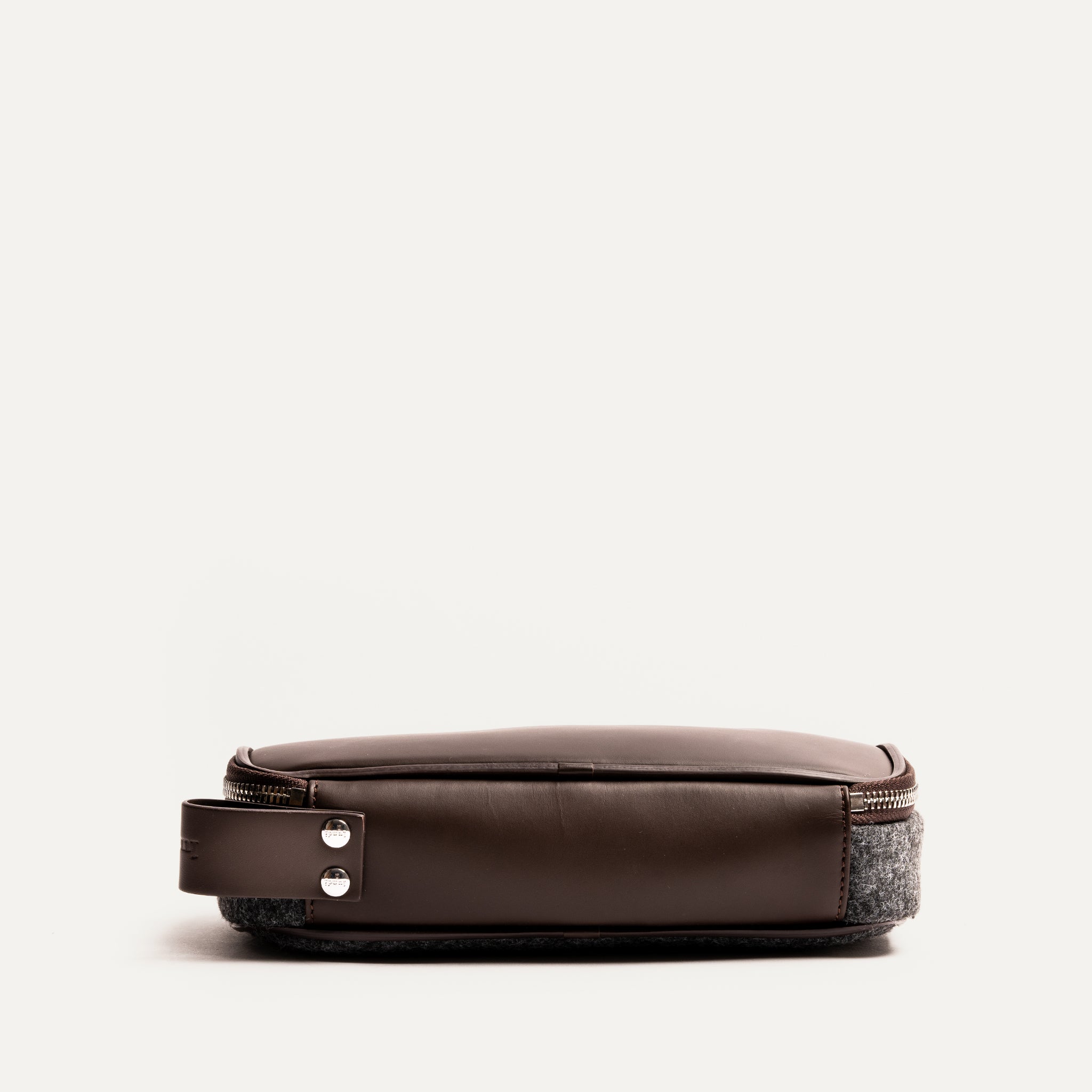 lundi Toiletry Bag | JULIET Brown