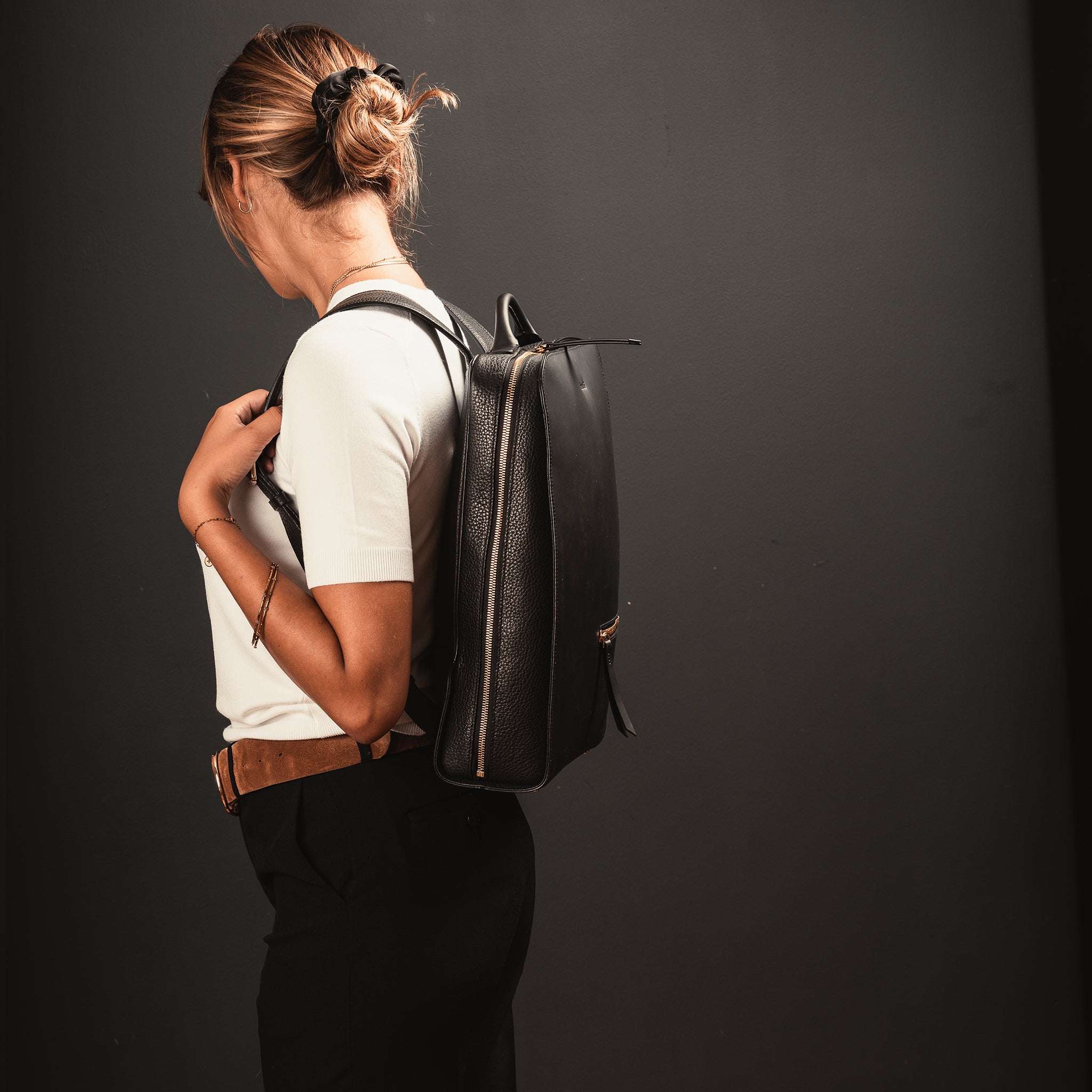 lundi Leather Backpack | Chiara Black