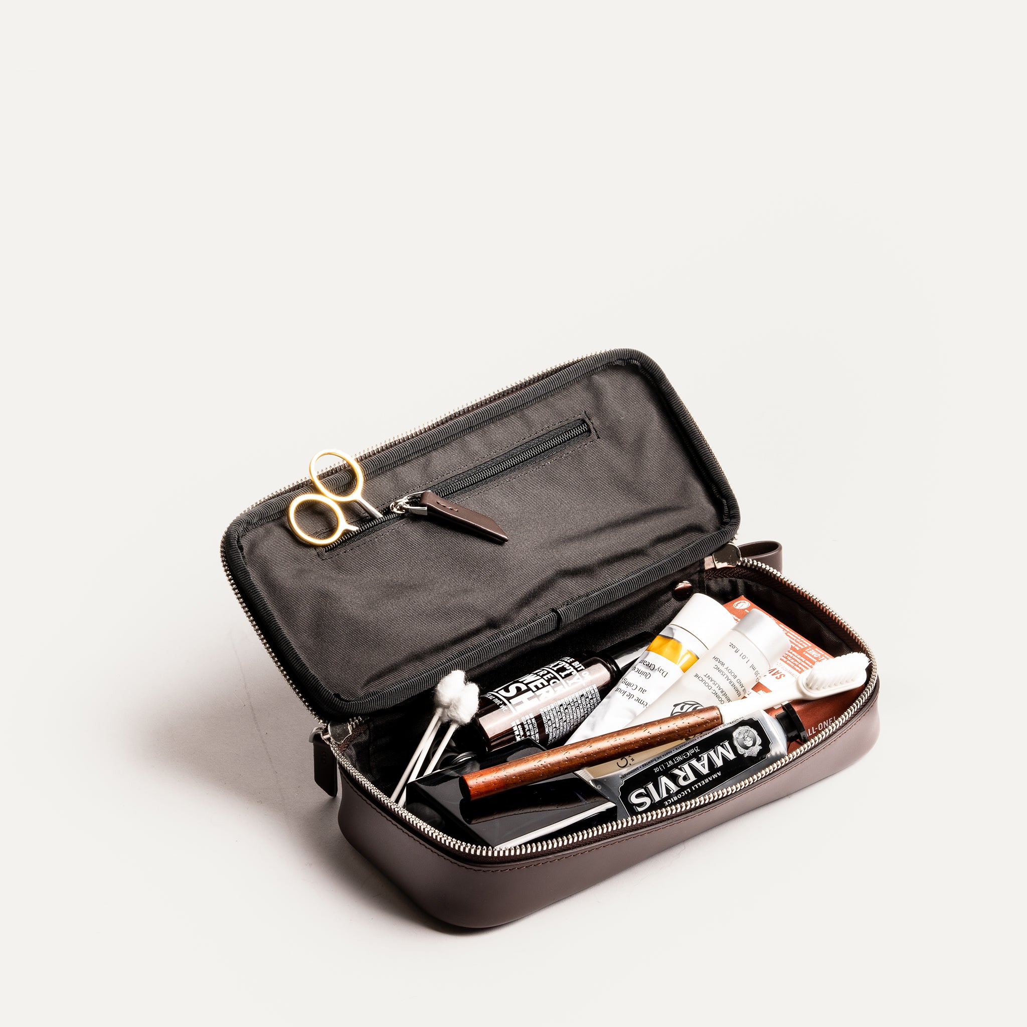 lundi Toiletry Bag | GINA Brown