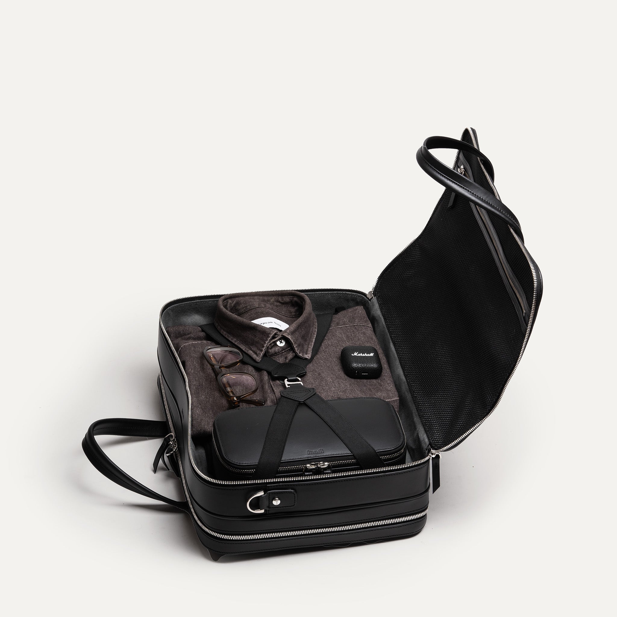 Black leather bag for 13 to 17 inch laptop | lundi BELLECOURT
