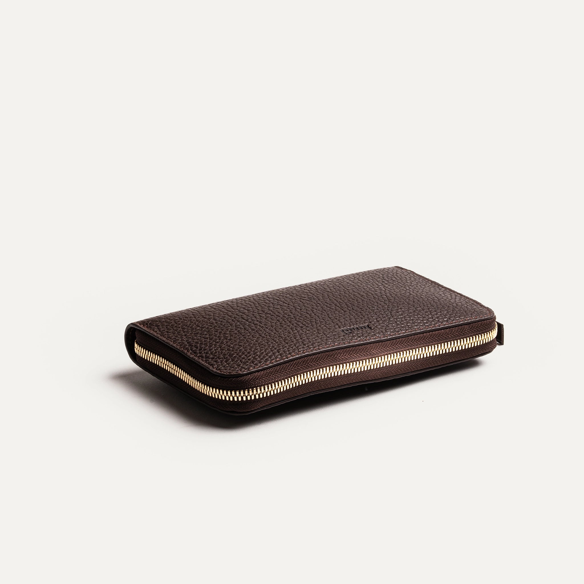 Portefeuille femme en cuir grainé marron