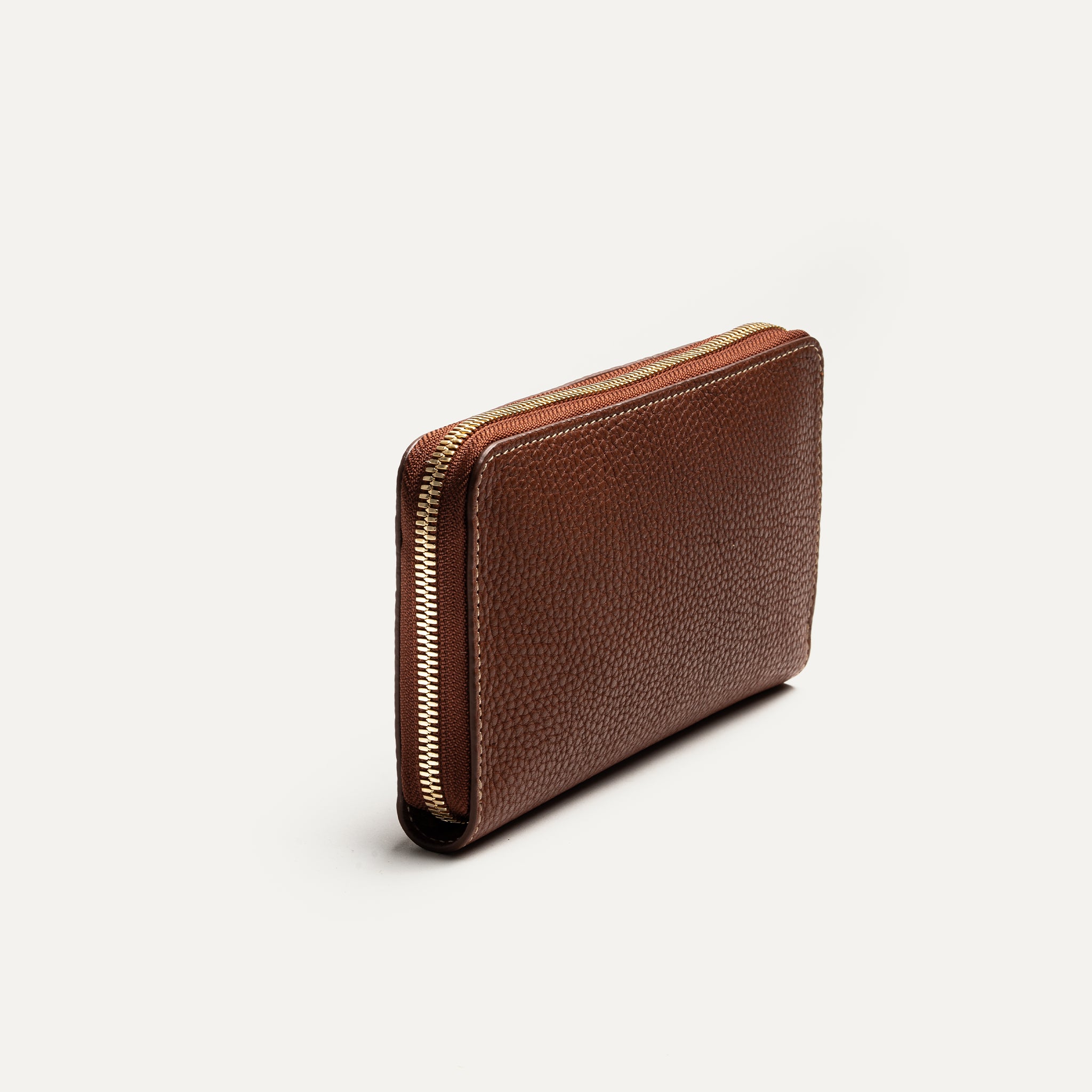 Compagnon en cuir grainé femme au format compact