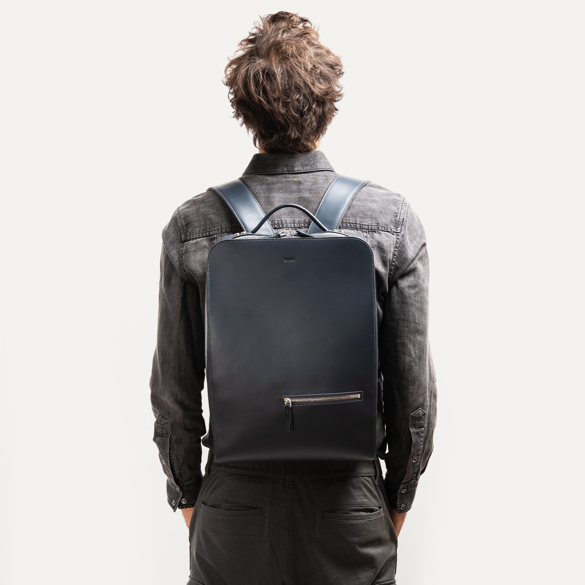 Men's navy leather backpack MATTEO – lundi - Main Image
