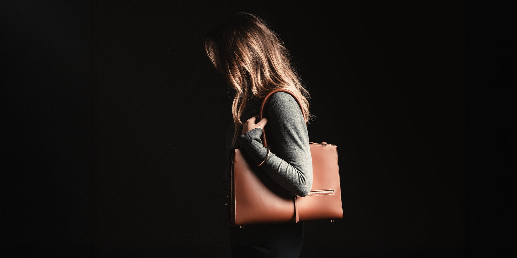 Smooth Leather Briefcase ~ MILIA - COGNAC
