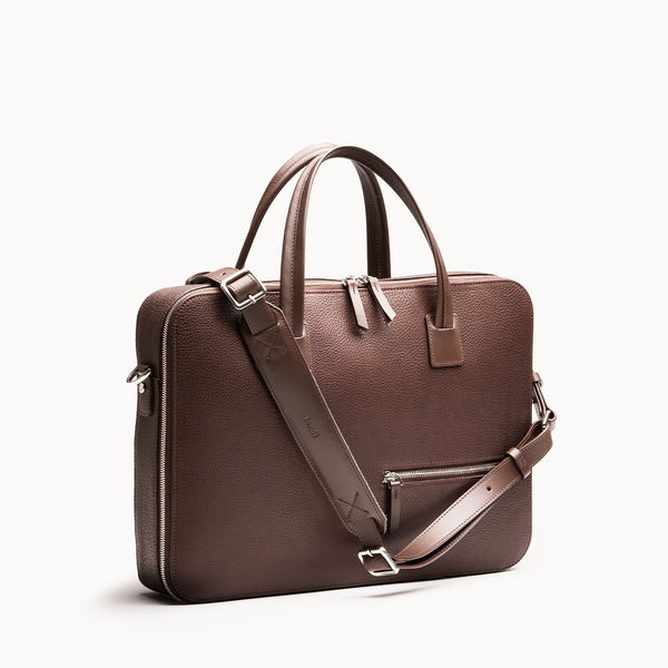 OSCAR Leather Briefcase | Compact & Elegant | lundi