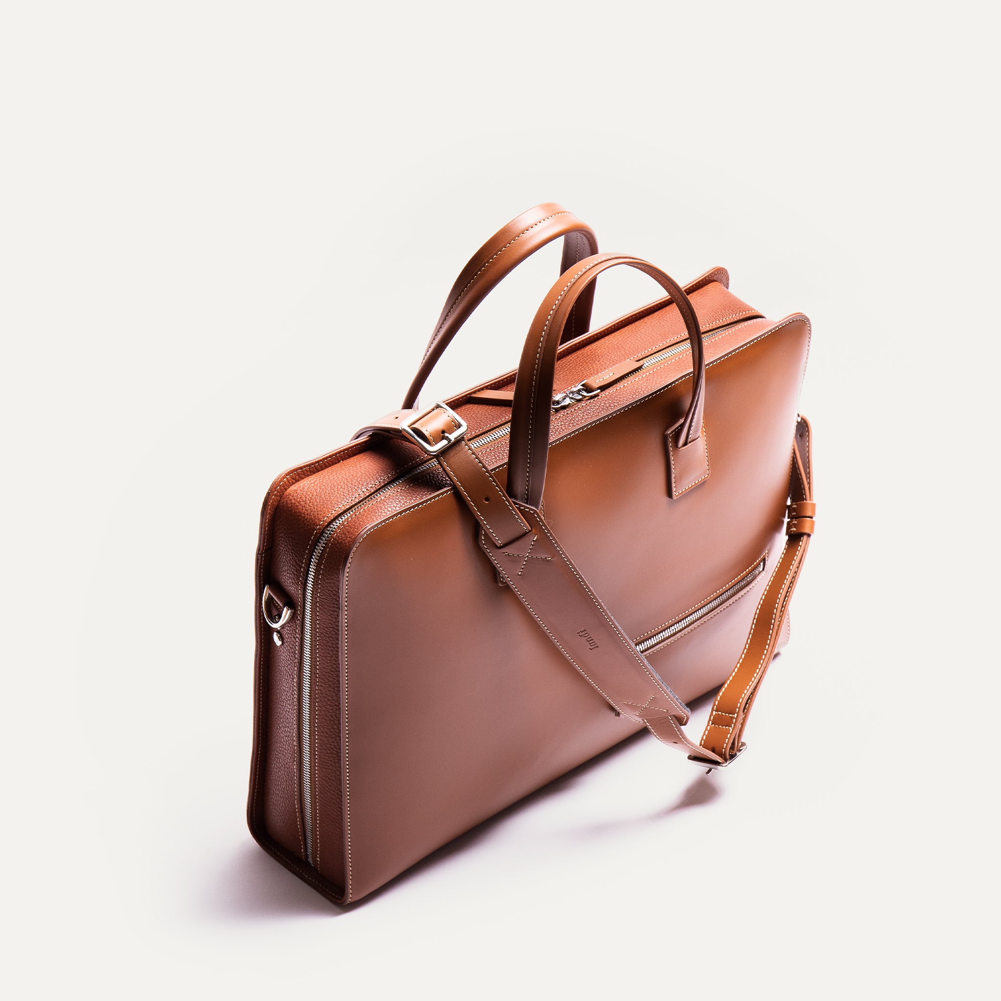 lundi Leather Briefcase | VICTOR Cognac