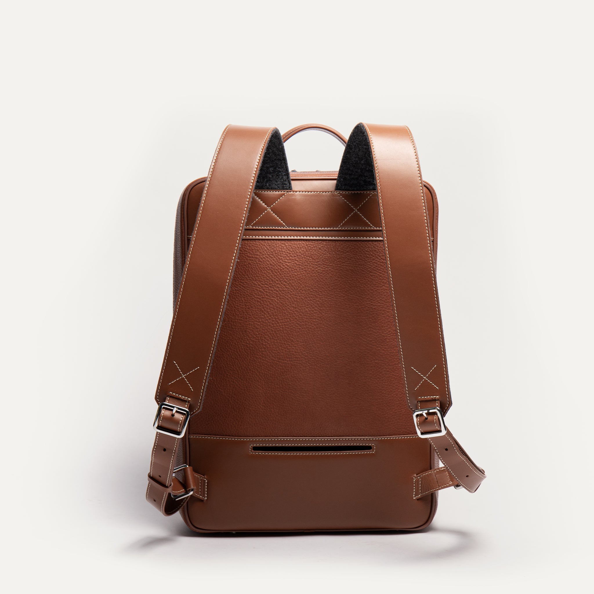 Sac à dos journée en cuir lundi | GIANI Cognac