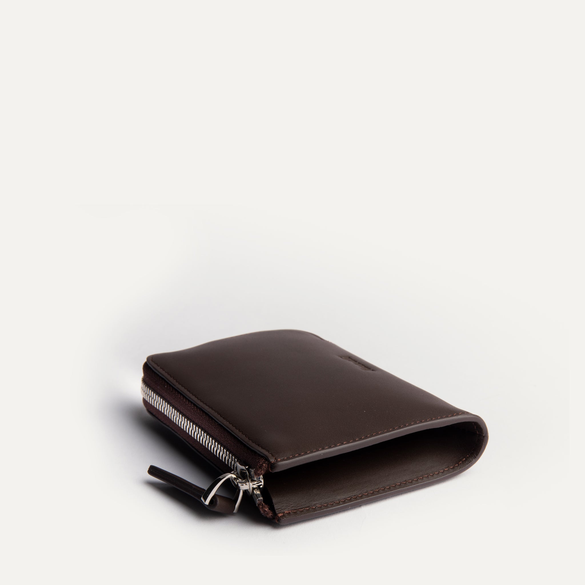 lundi Leather Wallet | CHARLES Deep Brown